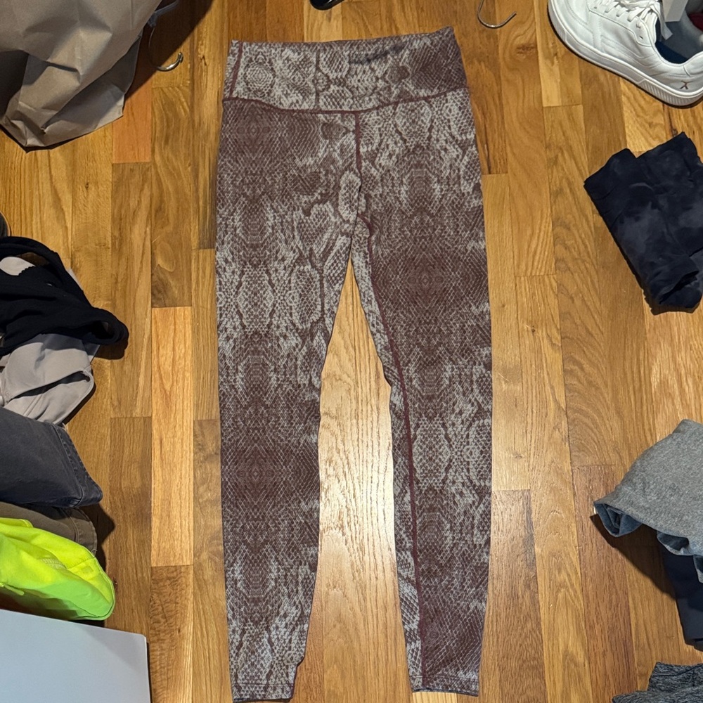 Varley leggings